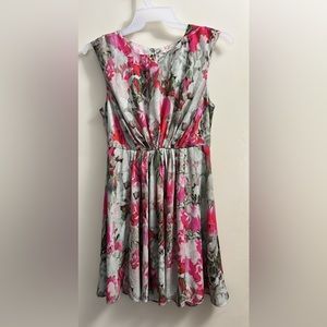 Black Swan Floral Dress 🔥Price Dropped!🔥